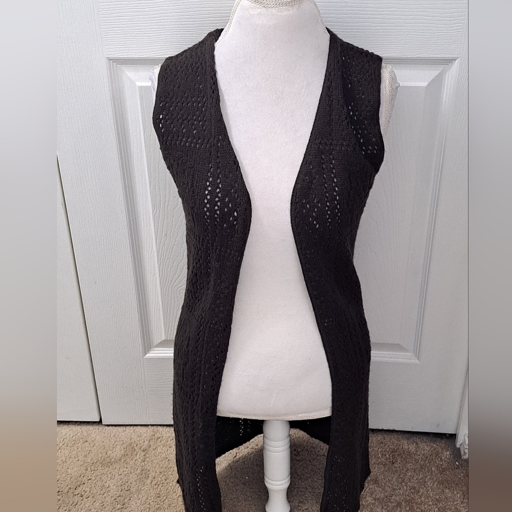 Vintage Retro By Renaissance Brown Crocheted Open Vest    Size L